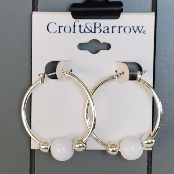 Croft & Barrow Hoop Earrings White Beads Silver Tone Pierced, Gift Bag 1.5 in - Picture 1 of 8
